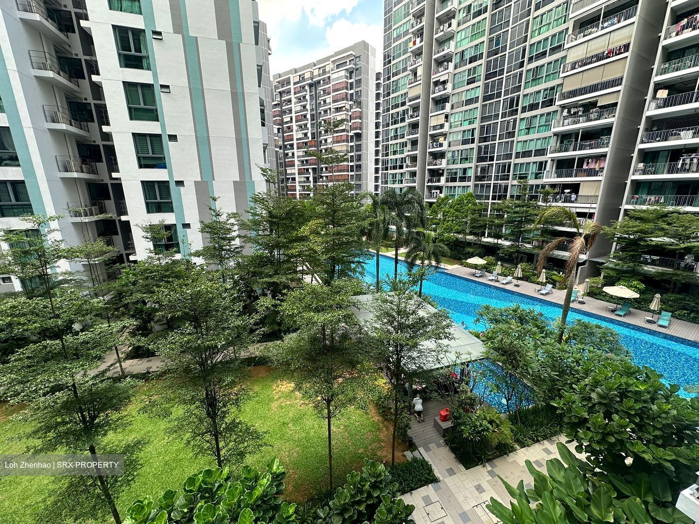 Esparina Residences (D19), Condominium #560464191